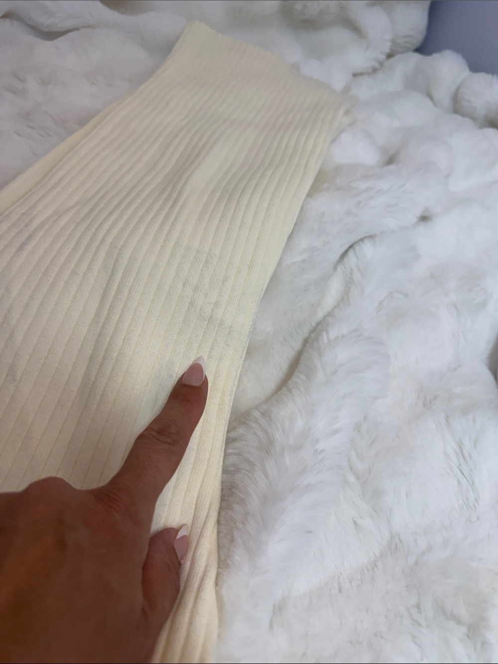 Cream Ribbed Leggings - Picture 5 of 7